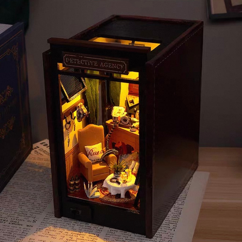 The Detective's Diary DIY Book Nook Kit
