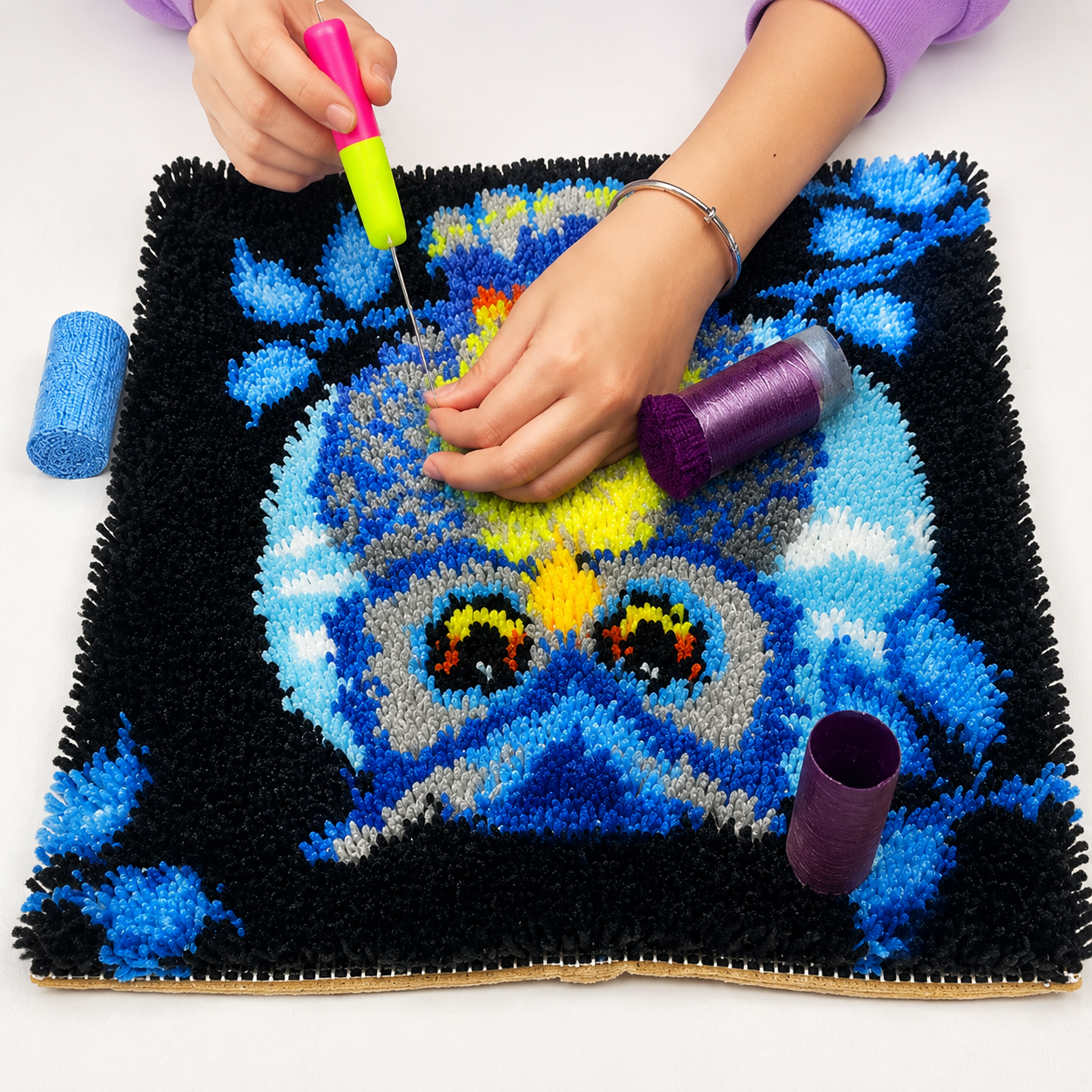 Latch Hook Pillow Kits - Sunflower